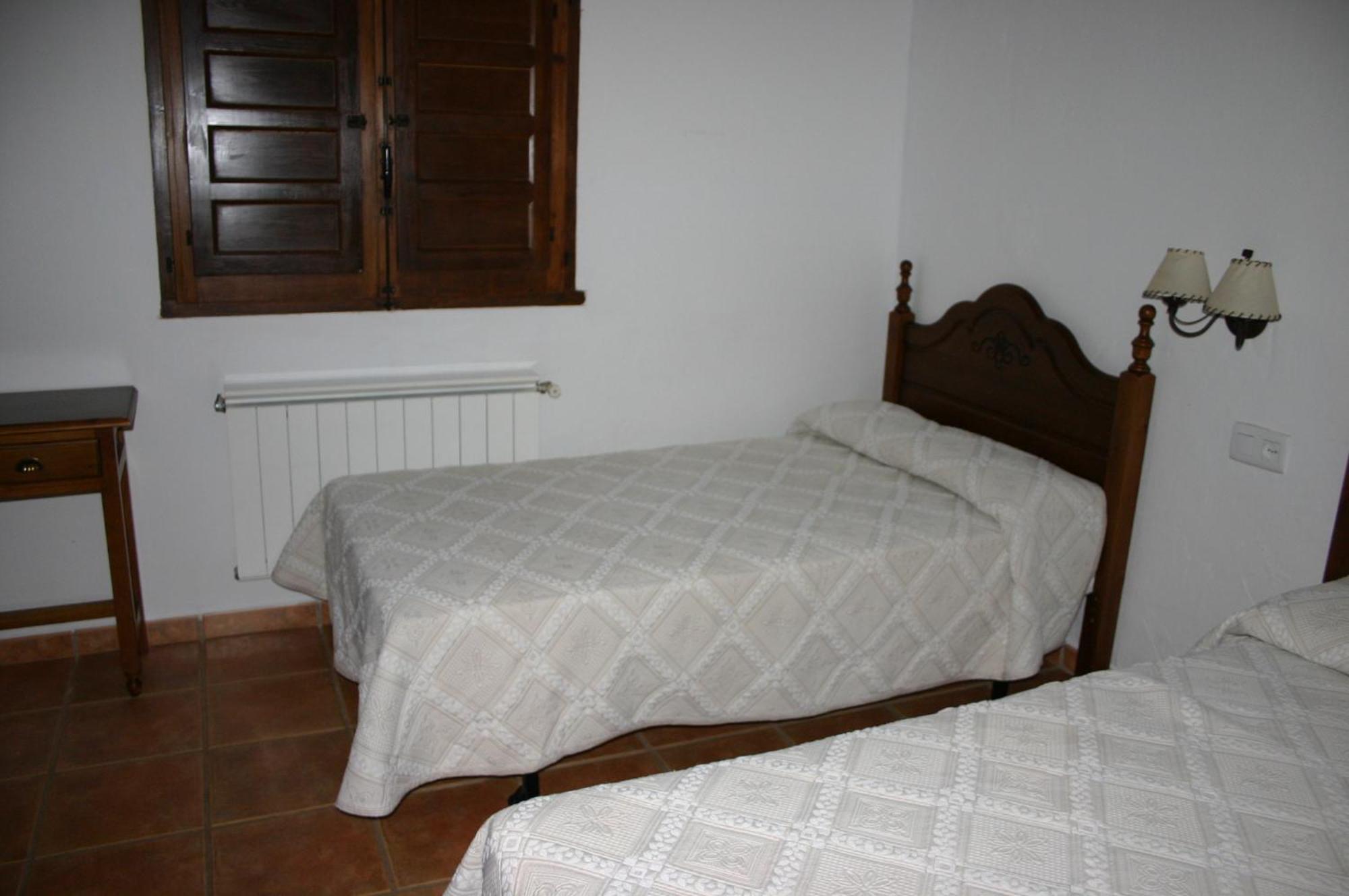 Casas Rurales La Loma Del Carrascal Орнос Стая снимка
